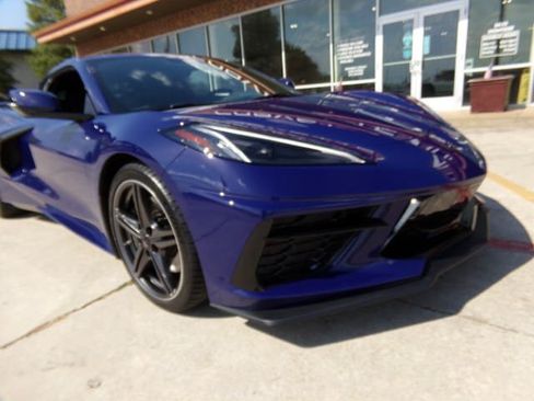 Used 2025 Chevrolet Corvette Stingray Preferred Cpe w/ Z51 Performance Package RWD image 3