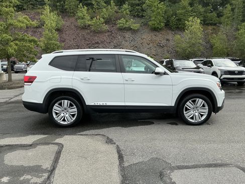 Used 2019 Volkswagen Atlas SE w/ Panoramic Sunroof Package AWD/4WD image 11