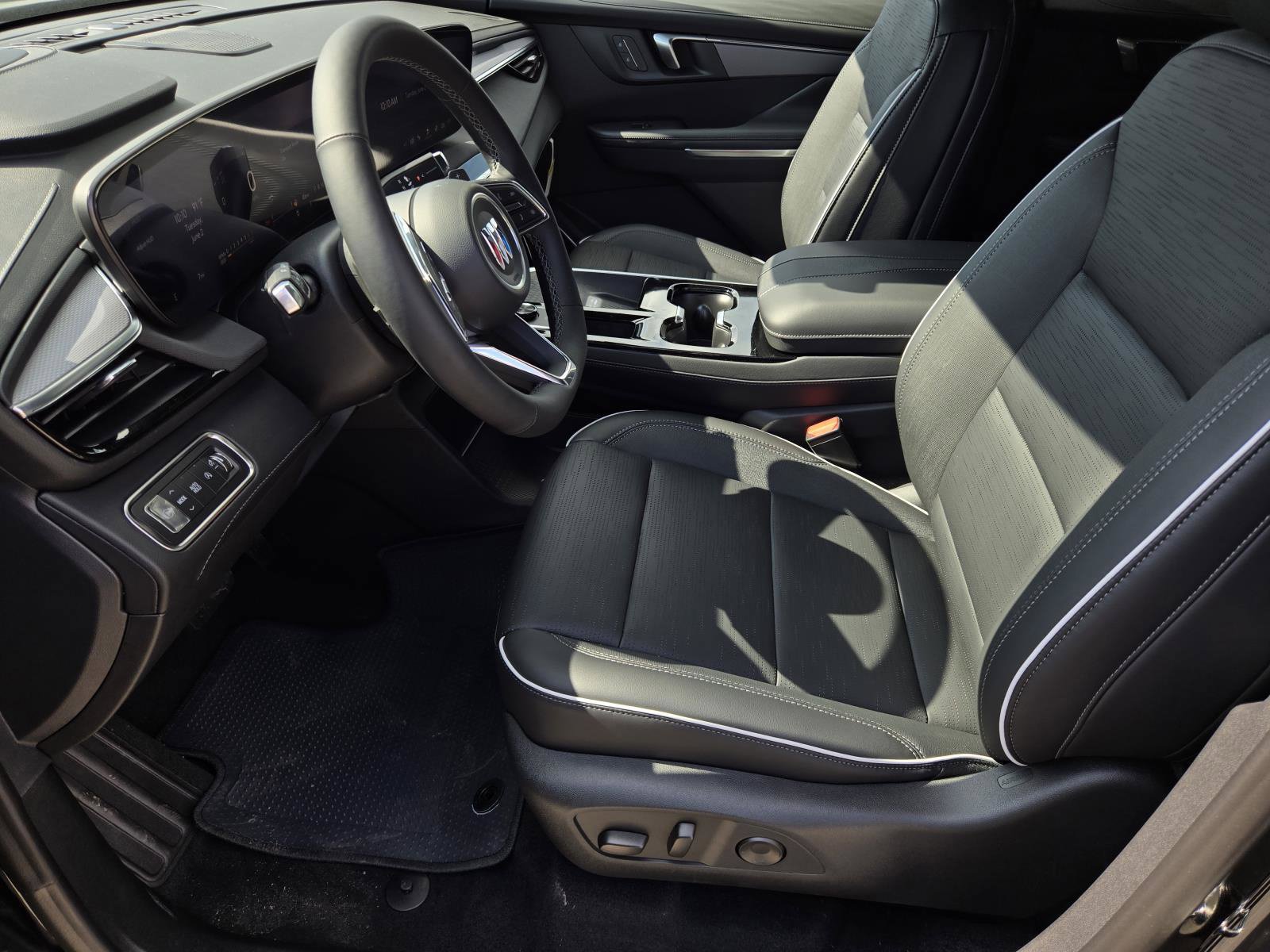 New 2026 Buick Enclave Sport Touring w/ Power Package FWD image 8