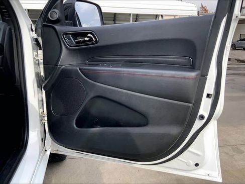 Used 2023 Dodge Durango GT image 22