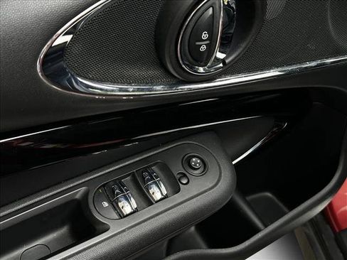 Used 2023 MINI Cooper Clubman S image 17