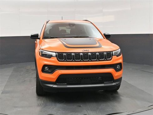 New 2026 Jeep Compass Latitude image 9