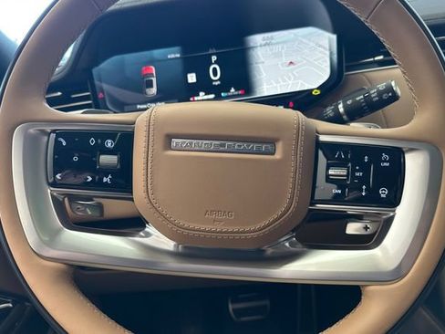 New 2026 Land Rover Range Rover Long Wheelbase SE AWD/4WD image 21