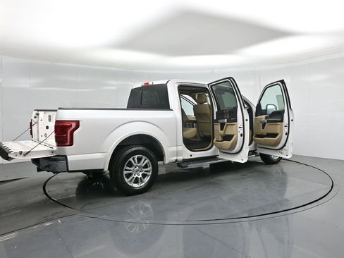 Used 2016 Ford F150 Lariat w/ Equipment Group 501A Mid image 5