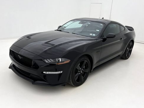 Used 2021 Ford Mustang GT w/ Equipment Group 301A image 4
