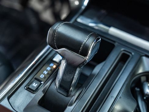 Used 2023 Ford F150 Lariat w/ Equipment Group 502A High image 37