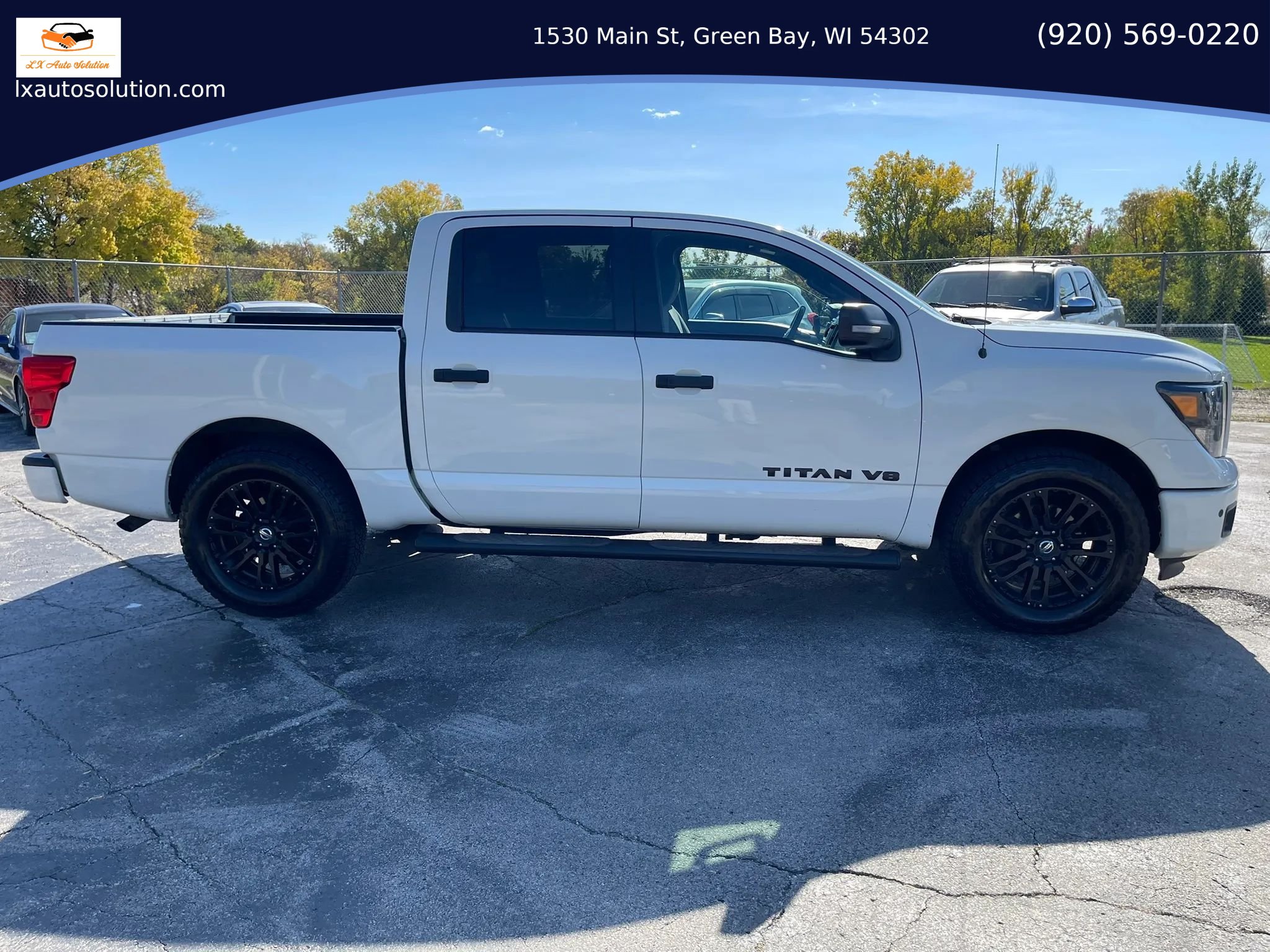 Used 2019 Nissan Titan SV w/ SV Convenience Package AWD/4WD image 6
