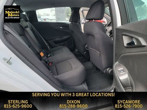 Used 2024 Chevrolet Malibu LT image 27
