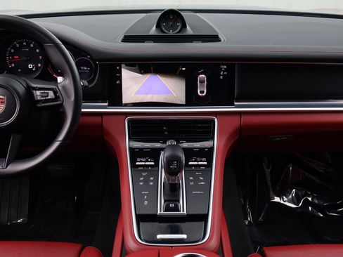 Certified 2023 Porsche Panamera 4 AWD/4WD image 20