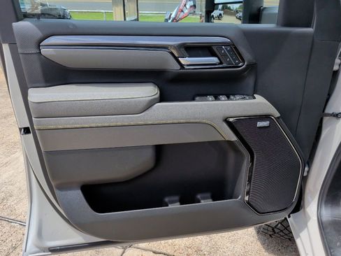 New 2026 Chevrolet Silverado 2500 ZR2 AWD/4WD image 11