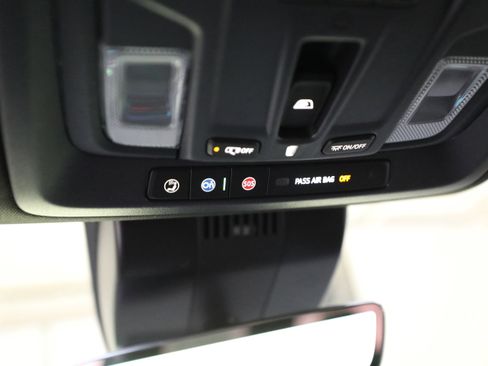 New 2026 Chevrolet Silverado 1500 ZR2 image 28