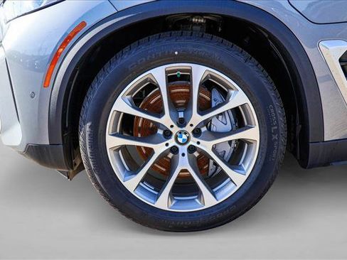 Used 2026 BMW X5 xDrive50e w/ Executive Package AWD/4WD image 9