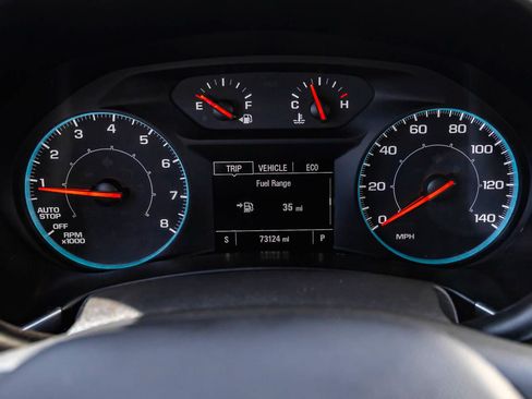 Used 2020 Chevrolet Equinox LS FWD image 13