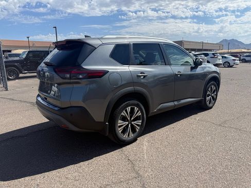 Certified 2022 Nissan Rogue SV w/ SV Premium Package FWD image 5