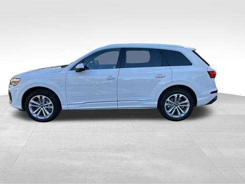 Used 2025 Audi Q7 3.0T Premium Plus image 2