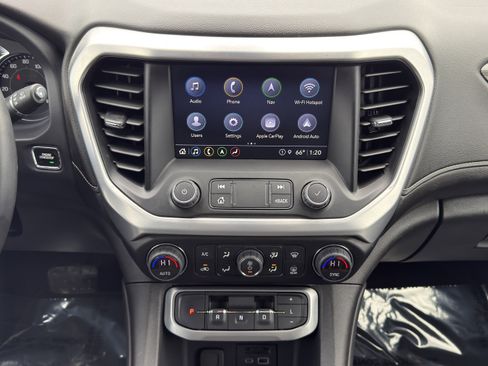 Used 2023 GMC Acadia SLT AWD/4WD image 31