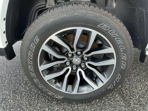 Used 2025 RAM 1500 Limited AWD/4WD image 52