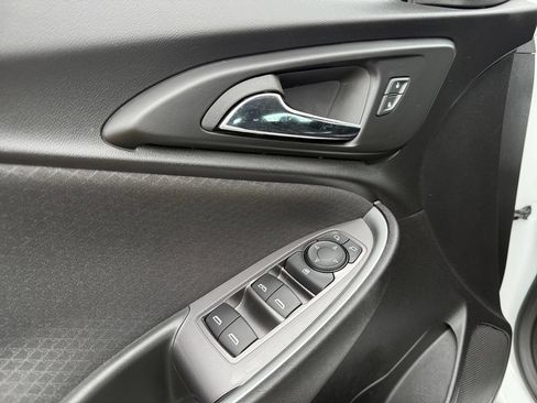 Used 2024 Chevrolet Malibu LT FWD image 19