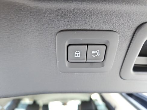 Used 2025 MAZDA CX-90 3.3 Turbo w/ Select Package image 29