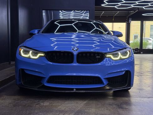 Used 2018 BMW M4 Coupe RWD image 2