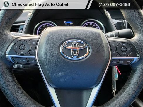 Used 2021 Toyota Camry LE FWD image 12