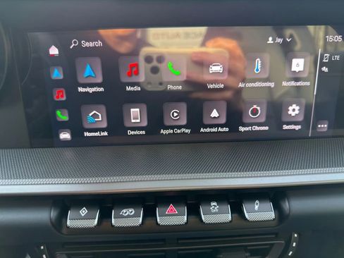 Used 2024 Porsche 911 Carrera image 17