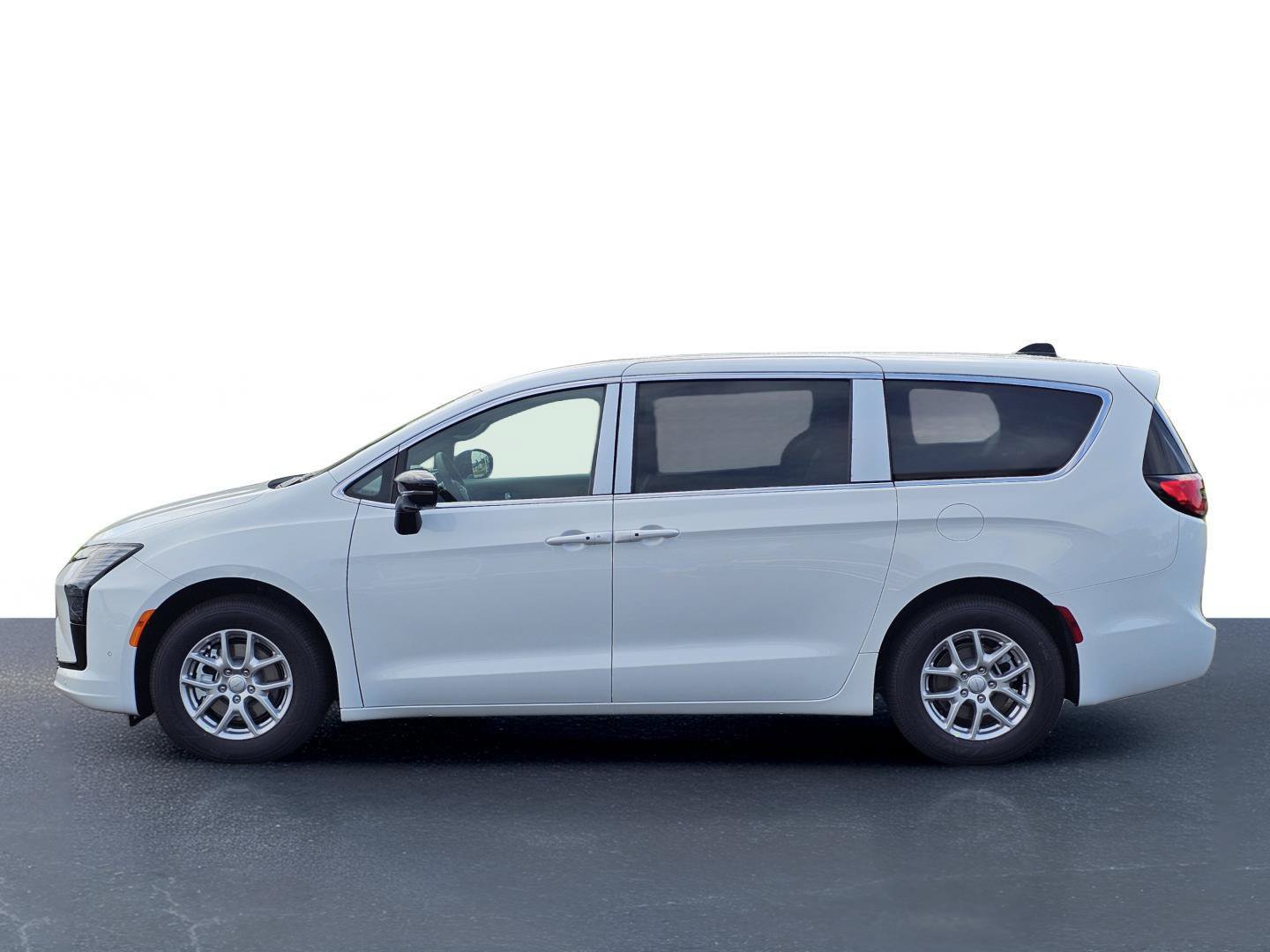 New 2027 Chrysler Pacifica Select FWD image 13