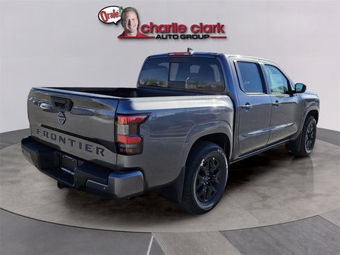 New 2026 Nissan Frontier SV w/ Tow Package image 6