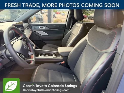 Used 2026 Ford Explorer ST AWD/4WD image 11