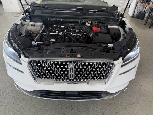 Used 2022 Lincoln Corsair AWD w/ Premium Package image 37