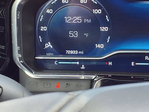 Used 2022 Chevrolet Silverado 1500 LT image 18