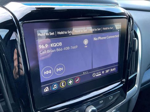 Certified 2023 Chevrolet Traverse LT w/ Rear Camera Mirror Package image 32