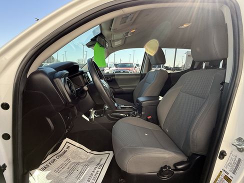 Certified 2023 Toyota Tacoma SR image 9