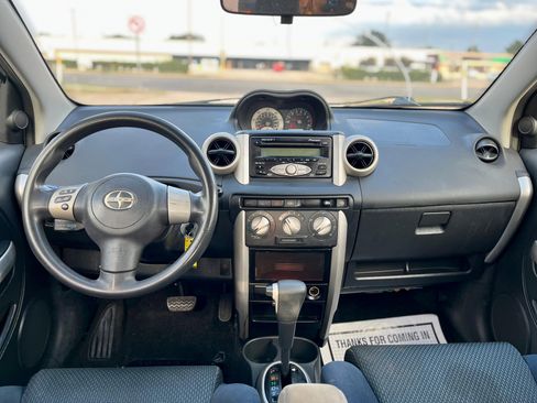 Used 2006 Scion xA image 13