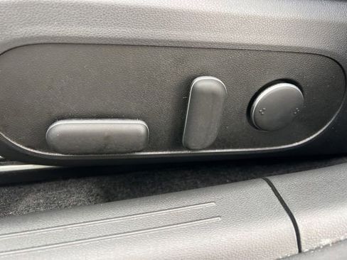 Used 2024 Hyundai Ioniq 6 SEL image 27