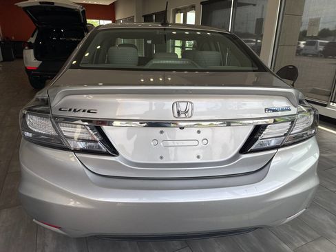 Used 2015 Honda Civic Hybrid Sedan image 8