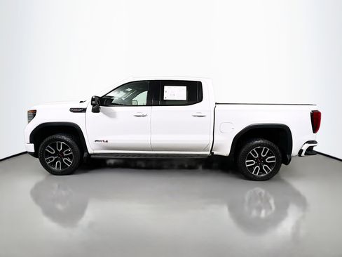 Used 2022 GMC Sierra 1500 AT4 w/ AT4 Premium Package image 9