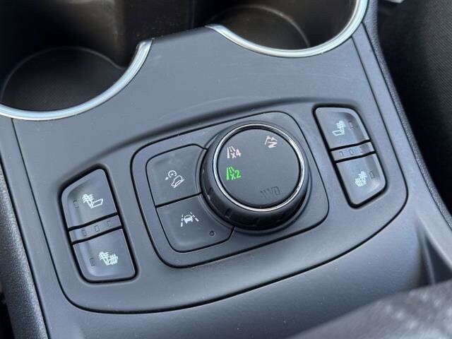 Used 2020 GMC Terrain SLE w/ Driver Convenience Package AWD/4WD image 27