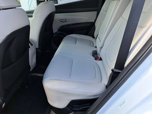 Used 2025 Hyundai Tucson Limited AWD/4WD image 27