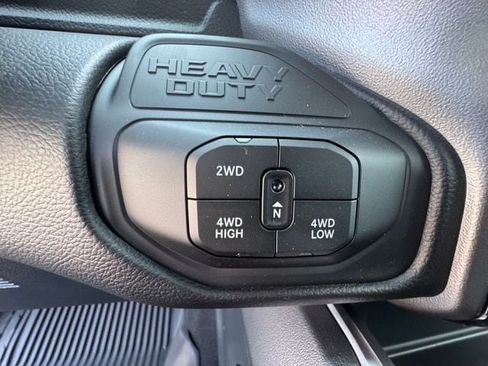 New 2026 RAM 3500 Big Horn AWD/4WD image 33