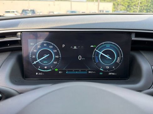 Certified 2023 Hyundai Tucson Limited AWD/4WD image 14