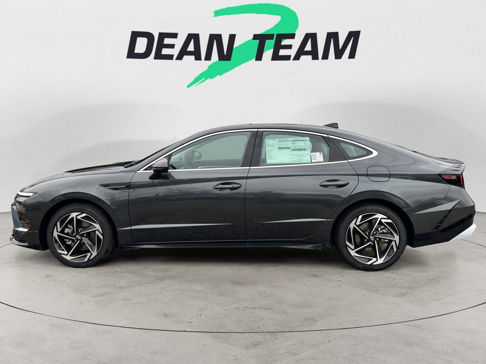New 2026 Hyundai Sonata SEL FWD image 4