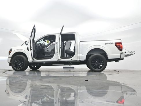 Used 2024 Ford F150 Lariat w/ Bed Utility Package AWD/4WD image 39