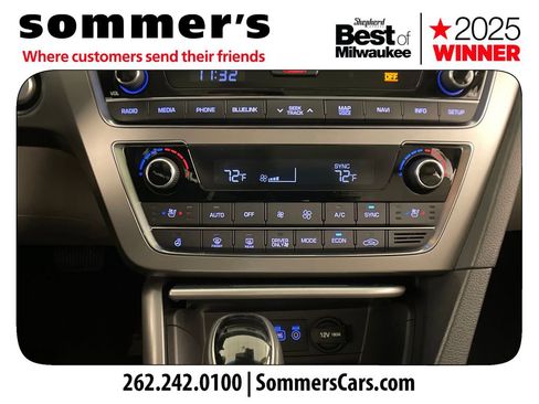 Used 2016 Hyundai Sonata Limited w/ Option Group 02 image 16