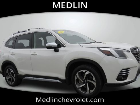 Used 2022 Subaru Forester Touring w/ Popular Package #2 image 1