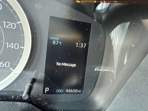 Used 2020 Toyota Corolla LE FWD image 7
