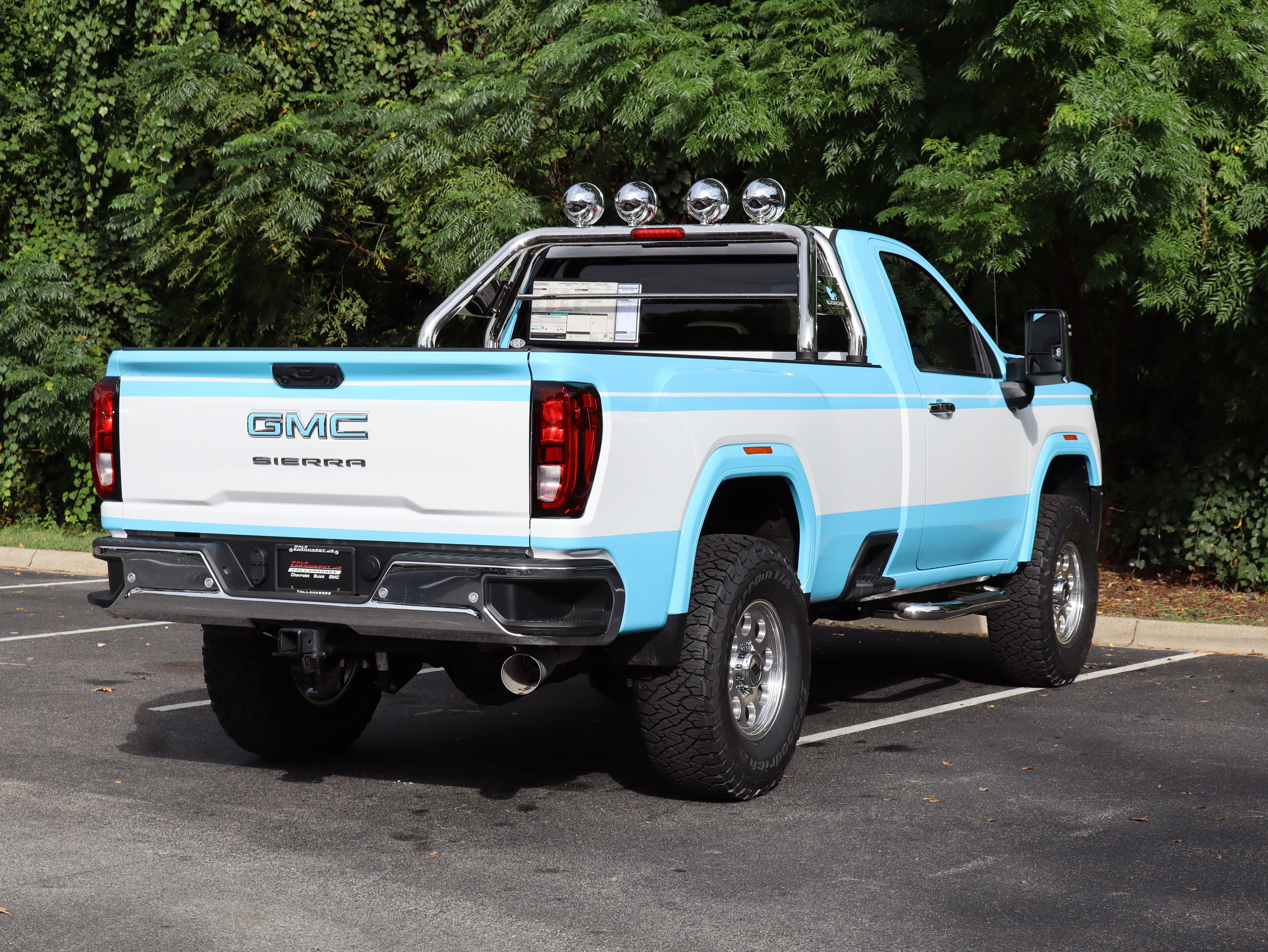 New 2025 GMC Sierra 2500 Pro w/ 1SA Pro Safety Plus Package AWD/4WD image 9