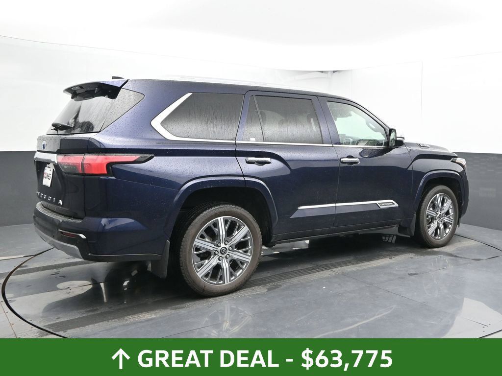 Used 2024 Toyota Sequoia Capstone AWD/4WD image 4