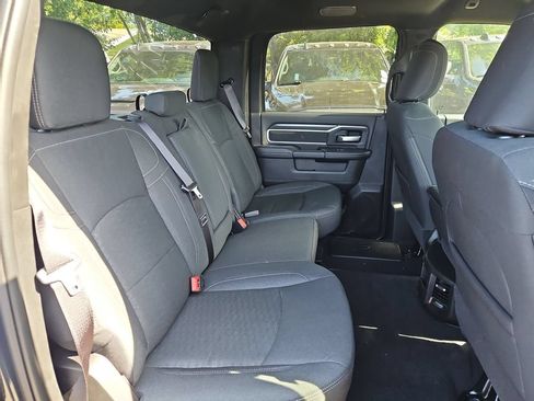 New 2026 RAM 3500 Big Horn AWD/4WD image 15