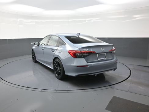 Used 2023 Honda Civic Sport image 5